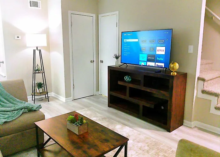 Liberty Towne - Your Peaceful Happy Place Escape - Perfect For Short-Term Or Long-Term Stays