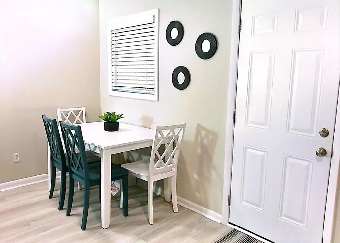 Liberty Towne - Your Peaceful Happy Place Escape - Perfect For Short-Term Or Long-Term Stays